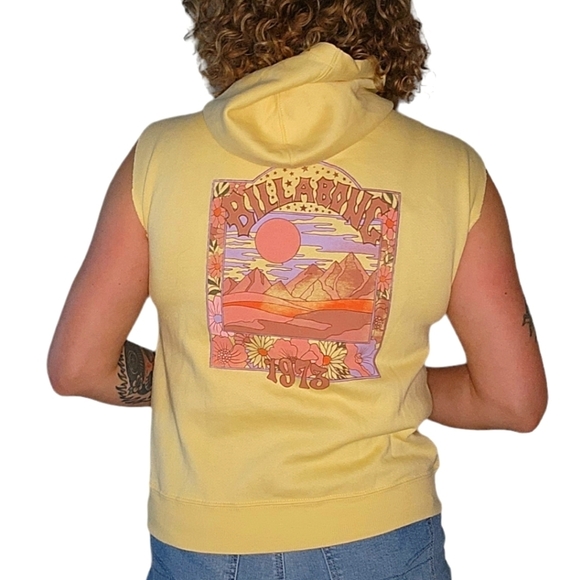 Billabong Size Medium Printed Pullover Sleeveless Hoodie Yellow Cutoff Sleeves - Picture 2 of 6